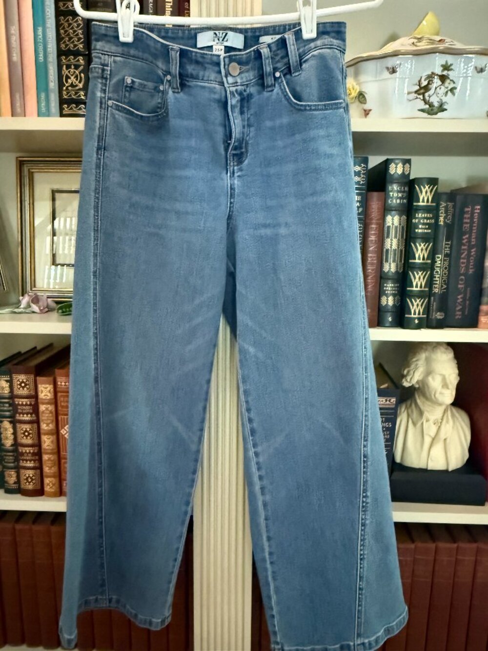 NZ Mis Rise WideLeg jeans 25P
